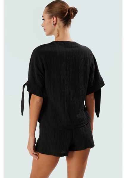 V Yaka Bağlamalı Kol Bluz Şort Takım Keten Karışımlı Dokuma Rahat ve Şık Zarifane Tasarım modelleri