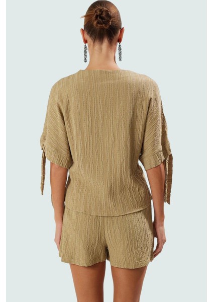 V Yaka Bağlamalı Kol Bluz Şort Takım Keten Karışımlı Dokuma Rahat ve Şık Zarifane Tasarım modelleri