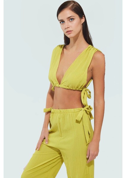 Yazlık Pamuklu Bluz Pantolon Takım Bağlama Detaylı Rahat Kalıp Nefes Alan Kumaş Modern Stil