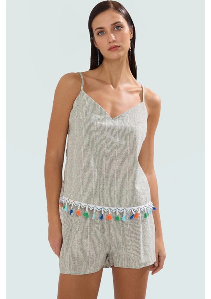 Rahat Plaj Takımı V Yaka Kolsuz Bluz ve Şort Keten Görünümlü Dokuma Kumaş Dayanıklı Malzeme