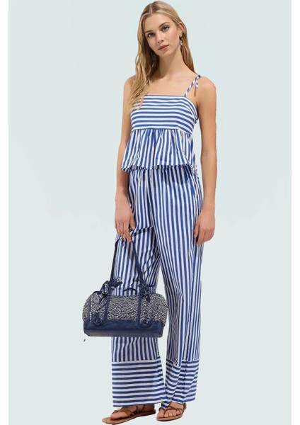Pamuk Çizgili Plaj Takımı Rahat Fitted Kalıp Yazlık Kombin ve Şık Profesyonel Görünüm