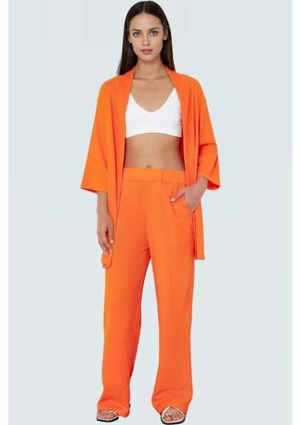 Yazlık Kadın Kimono Pantolon Takım Rahat Şık ve Çok Yönlü Trend Tasarım Modern Stil Görünüm