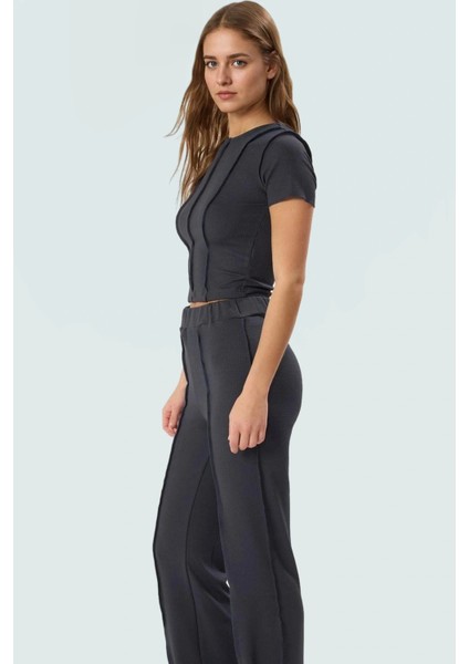 Yazlık Kadın Üst Alt Takım Rahat Örme Kumaş Şık Dikiş Detayları Yüksek Bel Uzun Ömürlü fiyatları