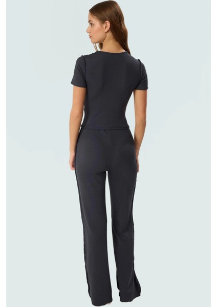 Yazlık Kadın Üst Alt Takım Rahat Örme Kumaş Şık Dikiş Detayları Yüksek Bel Uzun Ömürlü modelleri