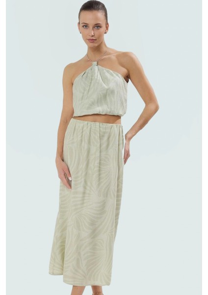 Viskon Dokuma Çiçekli Midi Etek Bluz Takım Rahat ve Şık Yaz Kombininiz Konforlu Kesim Modern Stil