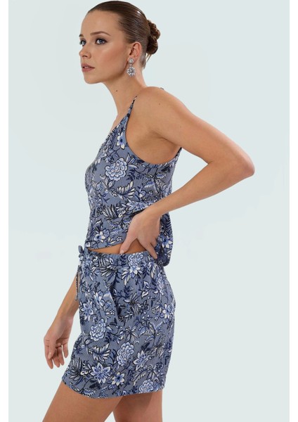 Rahat Örme Çiçekli Yazlık Şort ve Crop Üst Takım 96 Polyester Mini Boy Profesyonel Görünüm fiyatları