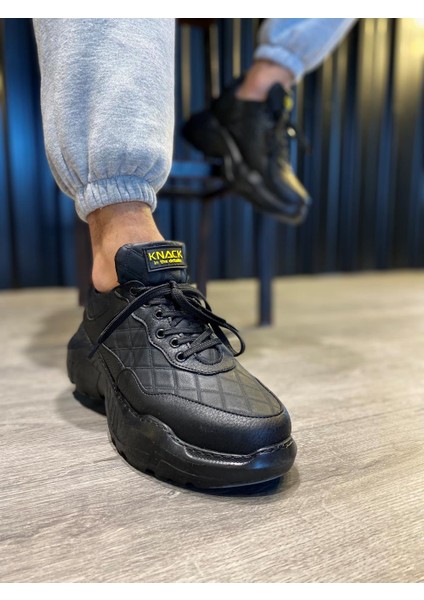 J-N75 Bağcıklı Ortopedik Taban Erkek Kapitone Desenli Günlük Sneaker Spor Ayakkabı St Siyah