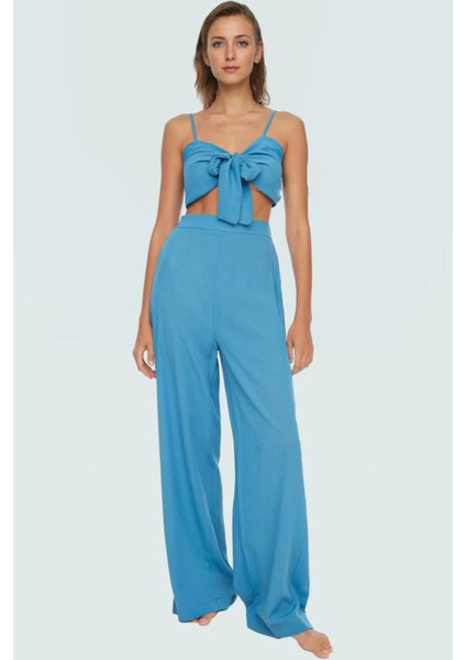 Plaj Şıklığı Crinkle Dokuma Bluz Pantolon Takımı Modern Stil Rahat ve Şık Görünüm
