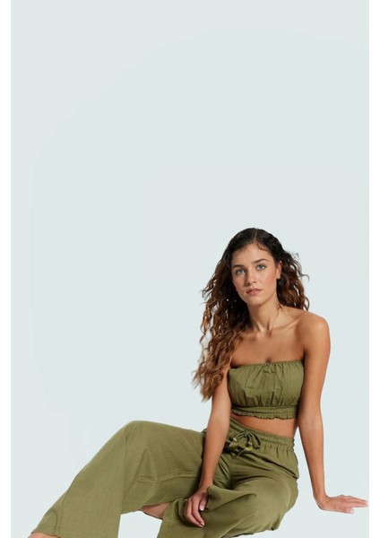 Şık Kadın Plaj Takımı Pamuklu Kumaştan Rahat ve Nefes Alabilir Günlük Kullanım Için Görünüm