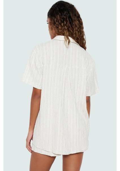 Kısa Kollu Oversize Keten Karışımlı Şort Takım Plaj ve Günlük Kullanım Için modelleri