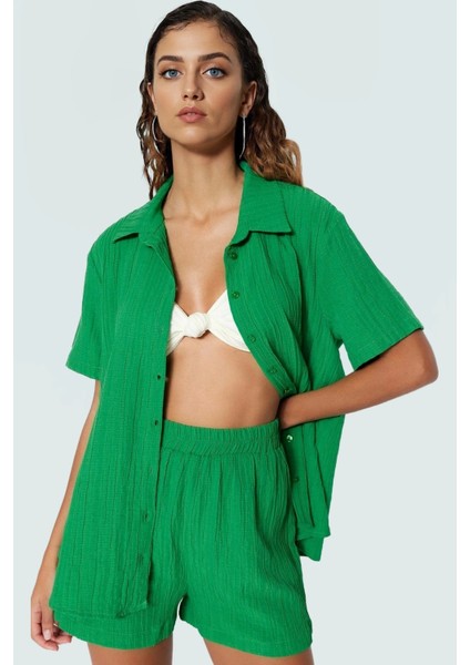 Rahat ve Şık Dokuma Şort Gömlek Takım Yazlık Plaj Giyim Seti Görünüm Uzun Ömürlü