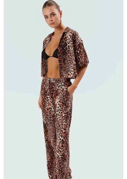 Viskoz Leopar Desenli Dokuma Plaj Takımı Yazlık Şıklık Konforlu Kesim Rahat ve Şık