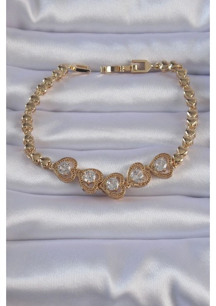 Pirinç Gold Renk Içi Zirkon Taşlı Kalp Figürlü Bileklik - Şık Tasarım