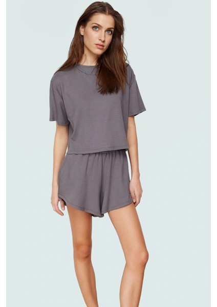 Nefes Alabilir Örme Kumaş Kadın T Shirt Şort Takım Rahat Günlük Stil Modern Trend Tasarım fiyatları