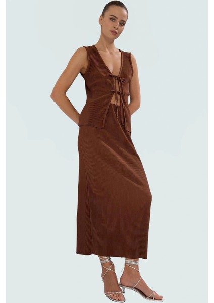 Yazlık Casual Polyester Kadın Bluz Etek Takım V Yaka Pilise Şık Görünüm Günlük Kullanım Için fiyatları