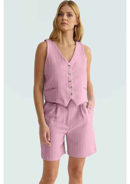 Rahat ve Şık Yazlık Ikili Takım Viskon Süprem Yelek Şort Trend Tasarım Seçkin Malzeme Modern Stil fiyatları