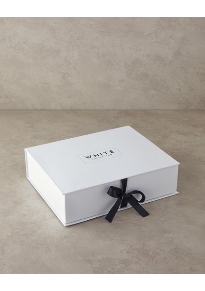 Kyle Pamuklu Biyeli Çift Kişilik Nevresim Takımı Beyaz