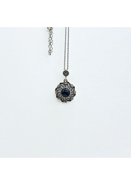 Zirkon ve Oltu Taşı Işçilikli 925 Ayar Gümüş Kolye fırsatları