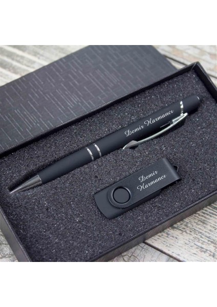 Kişiye Özel Kutulu Kalem ve USB Flash Bellek Seti