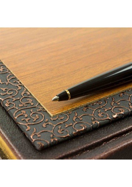 Kişiye Özel Deri Işlemeli Ahşap Büyük Boy Defter ve Kalem Seti