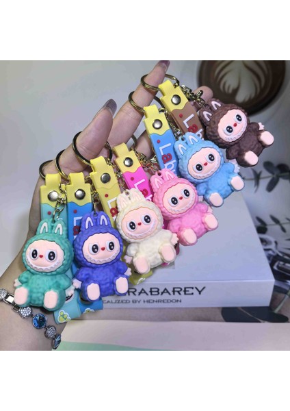 卡通labubu小绵羊钥匙扣可爱草帽拉布布公仔挂件 (Yurt Dışından) fiyatları