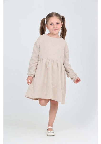 Kız Çocuk Çiçek Nakışlı Elbise modelleri