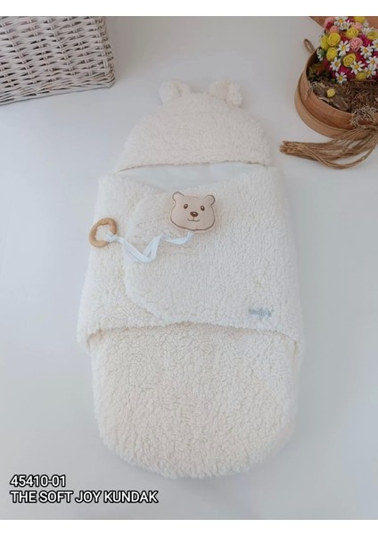 Yenidoğan Kulaklı Şapkalı Açılır Kucaklı Cırt Kapamalı Bebek Battaniyesi Kundak Krem