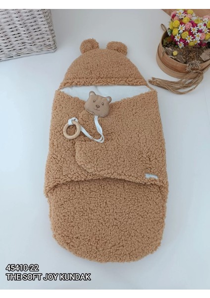 Yenidoğan Kulaklı Şapkalı Açılır Kucaklı Cırt Kapamalı Bebek Battaniyesi Kundak Kahverengi