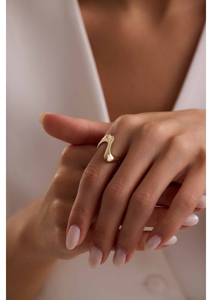 14 Ayar Altın Sarmal Tasarım Yüzük