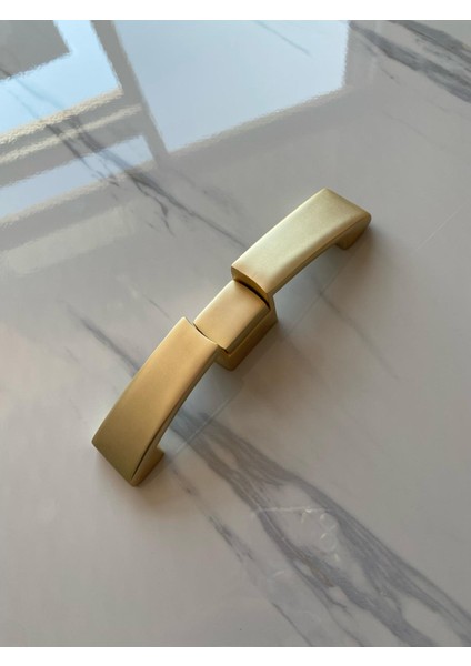 Kendi Imalatımız Karavan & Yat & Tiny House & Prefabrik Evlerde kullanabileceğiniz Zamak (Metal) Kulp Mat Gold fiyatları