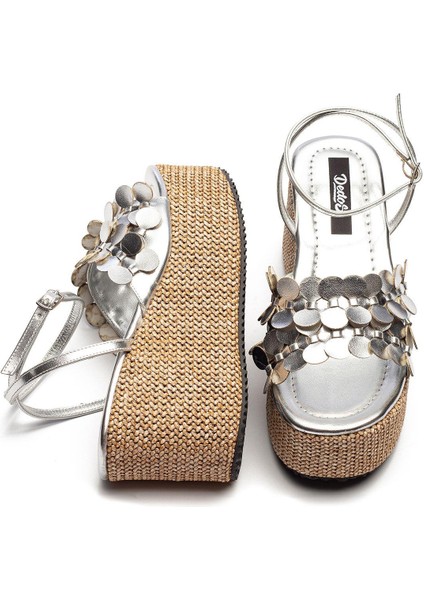 Kadın Hasır Taban Yüksek Platform Topuklu Eva Sandalet 2325 modelleri