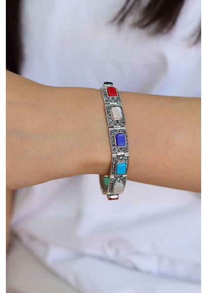 Sıra Taşlı Kare Model Markazit Kadın Gümüş Bileklik 201024430 fırsatları