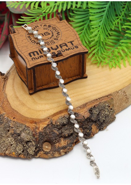 Sedef Taşlı Sarmal Model Markazit Kadın Gümüş Bileklik 201024428 fiyatları