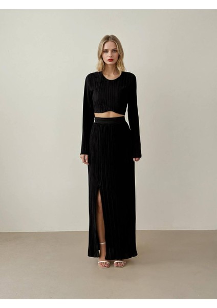 Kadife Crop Üstü & Yırtmaçlı Uzun Etek Takım modelleri