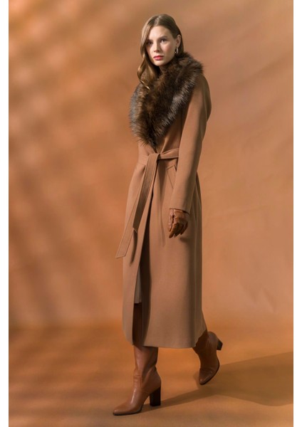 Kadın Uzun Kaban Taba Renkli Dokuma Kalın Siluete Sahip 2024 Sonbahar Kış Modası fiyatları