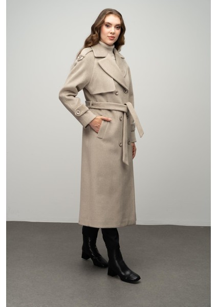 Apolet ve Pelerin Detaylı Reglan Kol Kruvaze Kaban Taş 3045