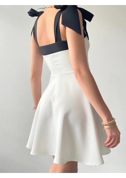 Cloche Omuzu Fiyonklu Elbise indirimleri