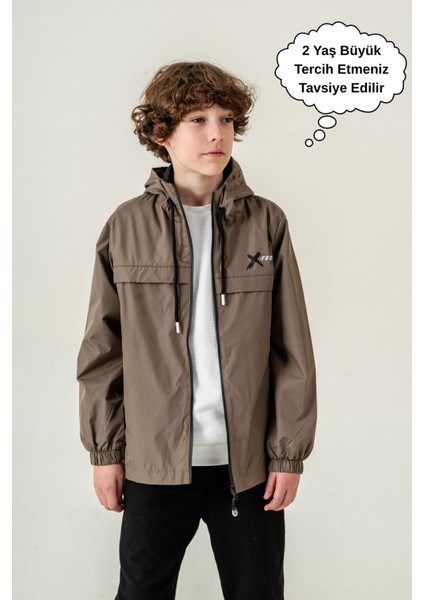 Erkek Çocuk Kapüşonlu Cepli Astarlı Mevsimlik Yağmurluk