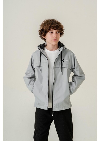 Erkek Çocuk Kapüşonlu Cepli Astarlı Mevsimlik Yağmurluk fiyatları