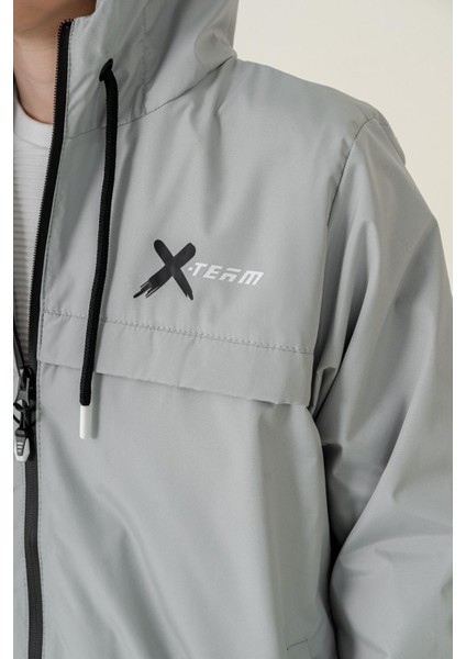 Erkek Çocuk Kapüşonlu Cepli Astarlı Mevsimlik Yağmurluk fırsatları