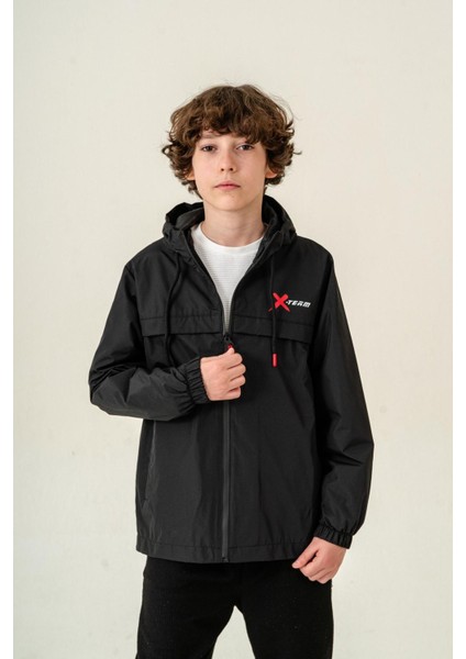 Erkek Çocuk Kapüşonlu Cepli Astarlı Mevsimlik Yağmurluk modelleri