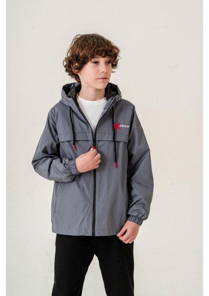 Erkek Çocuk Kapüşonlu Cepli Astarlı Mevsimlik Yağmurluk modelleri