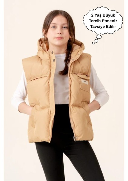 Kız Çocuk Kapüşonlu Cepli Astarlı Mevsimlik Şişme Yelek