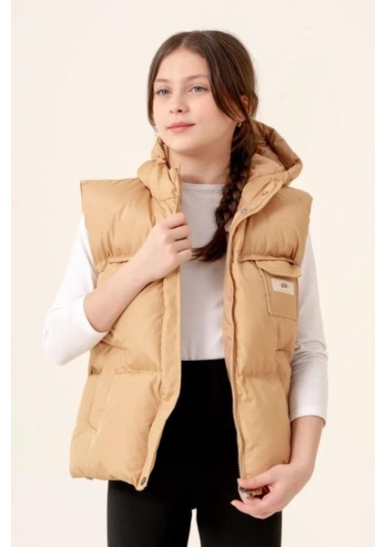 Kız Çocuk Kapüşonlu Cepli Astarlı Mevsimlik Şişme Yelek modelleri