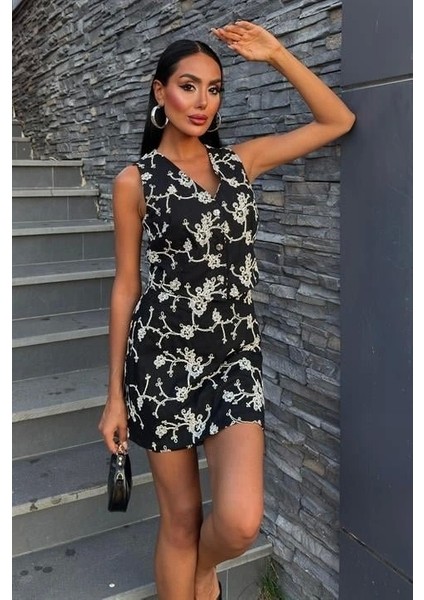 Nakışlı Yelek Şort Etekli Keten Takım 10226-08 modelleri