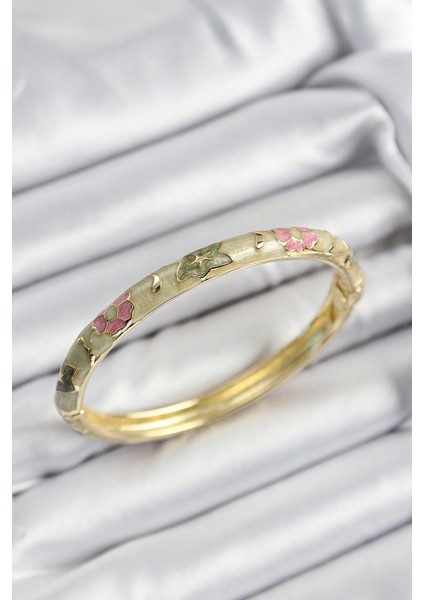 Mineli Pirinç Pembe ve Yeşil Çiçek Motifli Gold Renk Kadın Kelepçe - Yeni Sezon