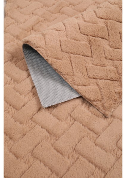 Desenli Tavşan Tüyü Yumuşak 2’li Banyo Paspası – Kaymaz Tabanlı Klozet Takımı Camel modelleri