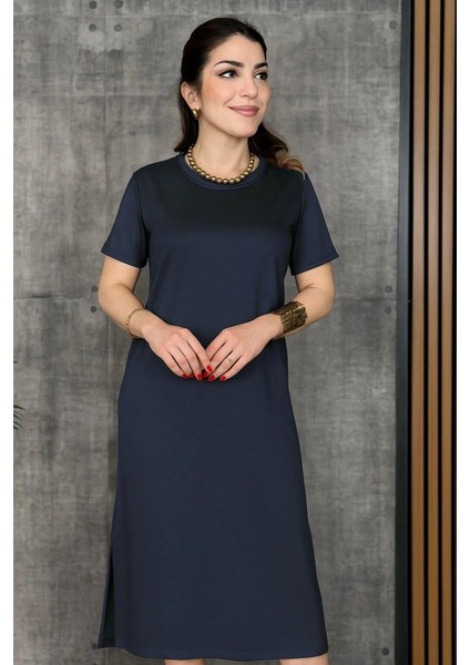 Kadın Kısa Kollu Bisiklet Yaka Yırtmaçlı Viskon Iki Iplik Elbise modelleri