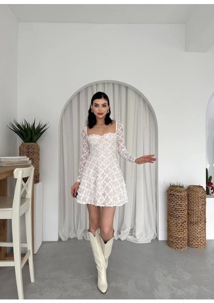 Fers Çiçek Detay Elbise fırsatları