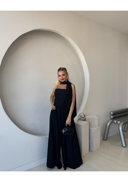 Siyah Straplez Bluz Geniş Paça Pantolon Takım